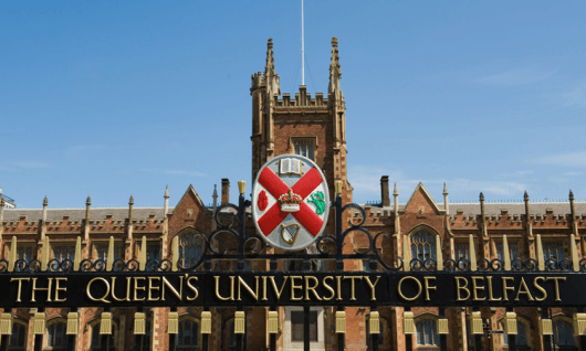 Queen&#039;s University Belfast Фото1